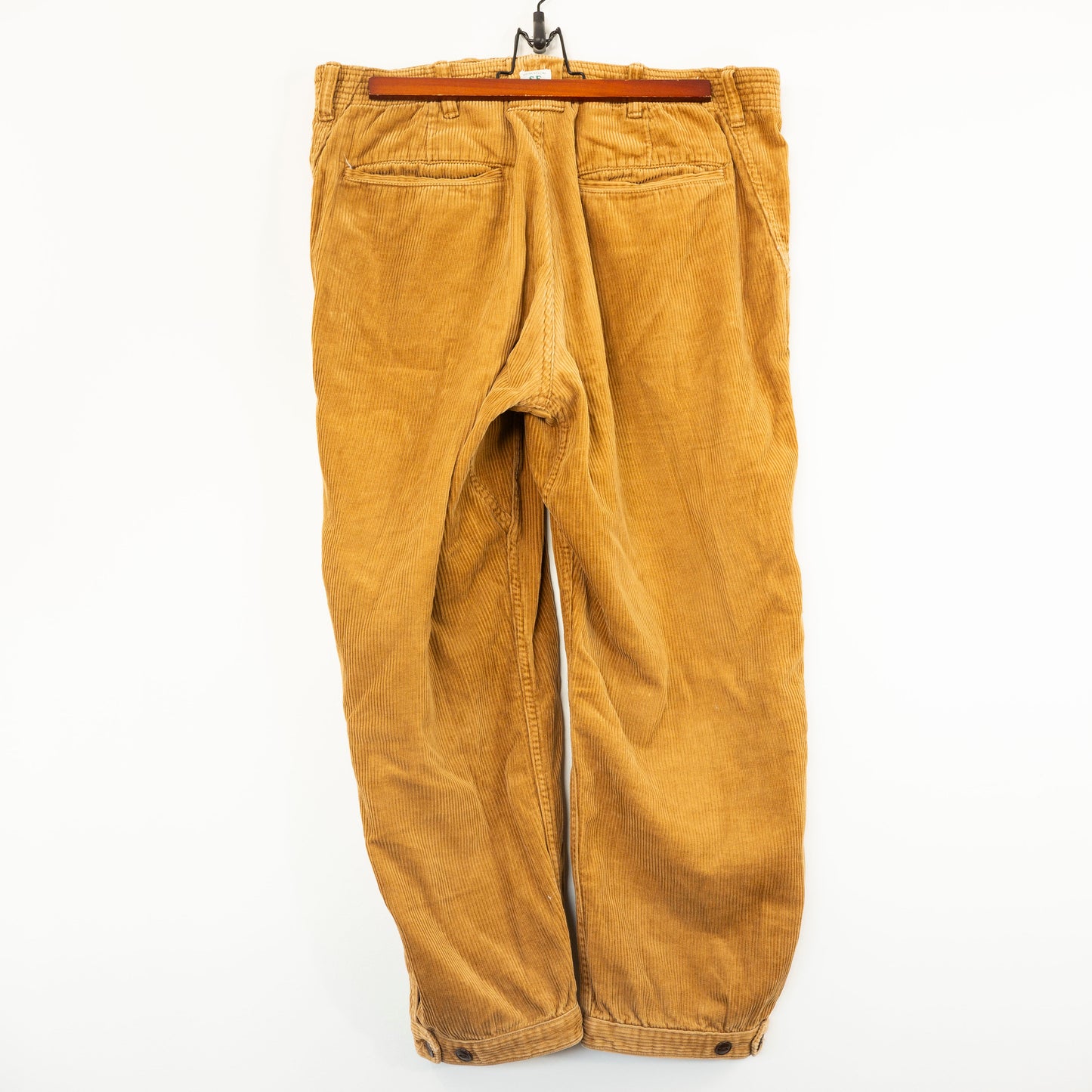 Pantalon en velours côtelé