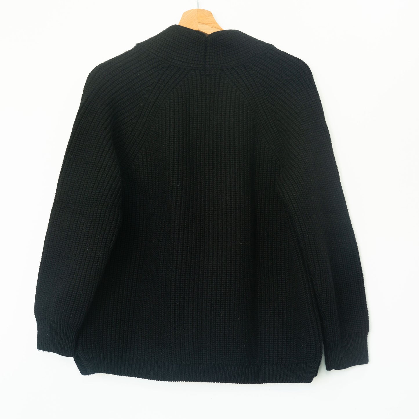 Cardigan 1B signature