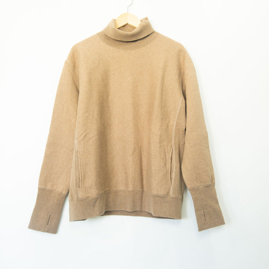 Pull col roulé avec passe-pouces