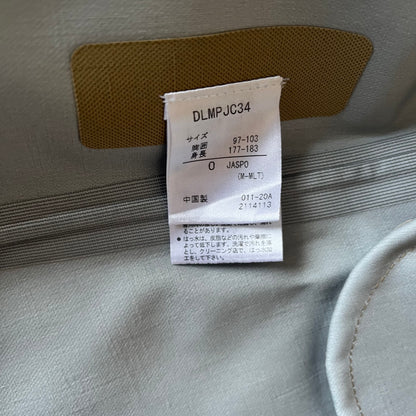 Manteau à col montant