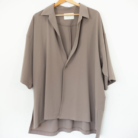 Veste à manches courtes