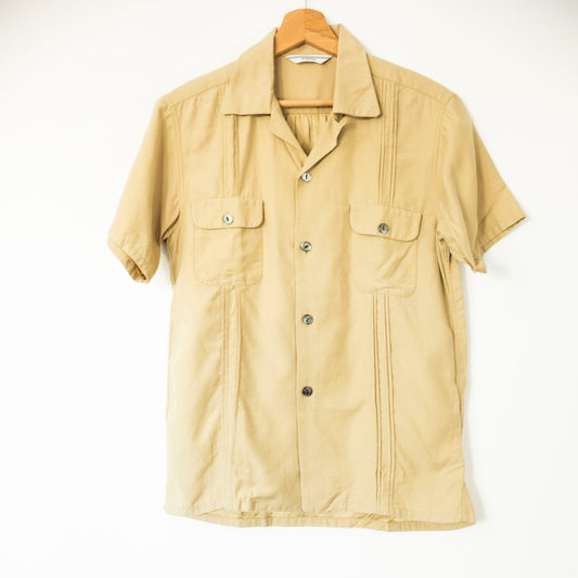 Chemise à manches courtes