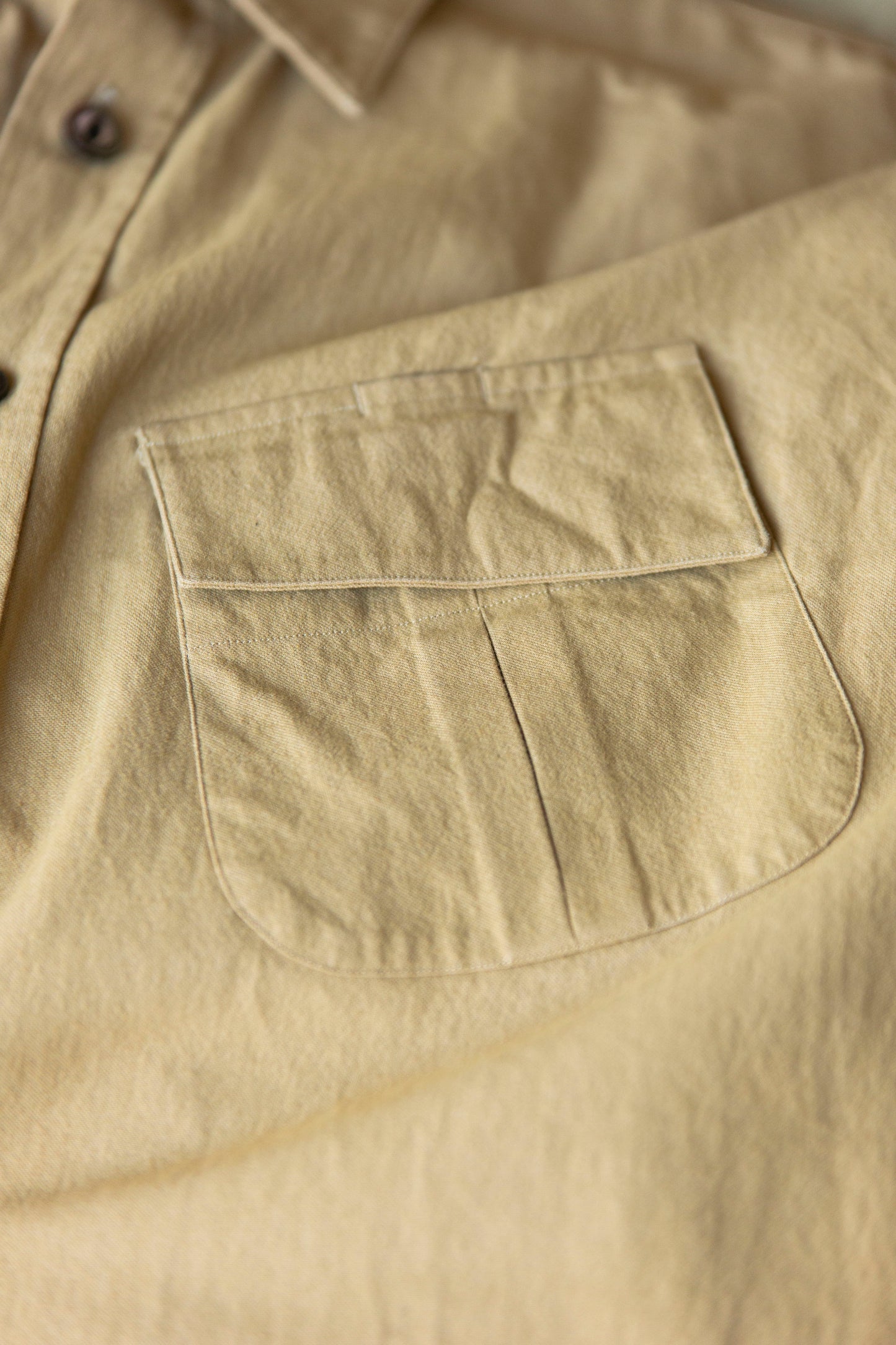 Chemise militaire