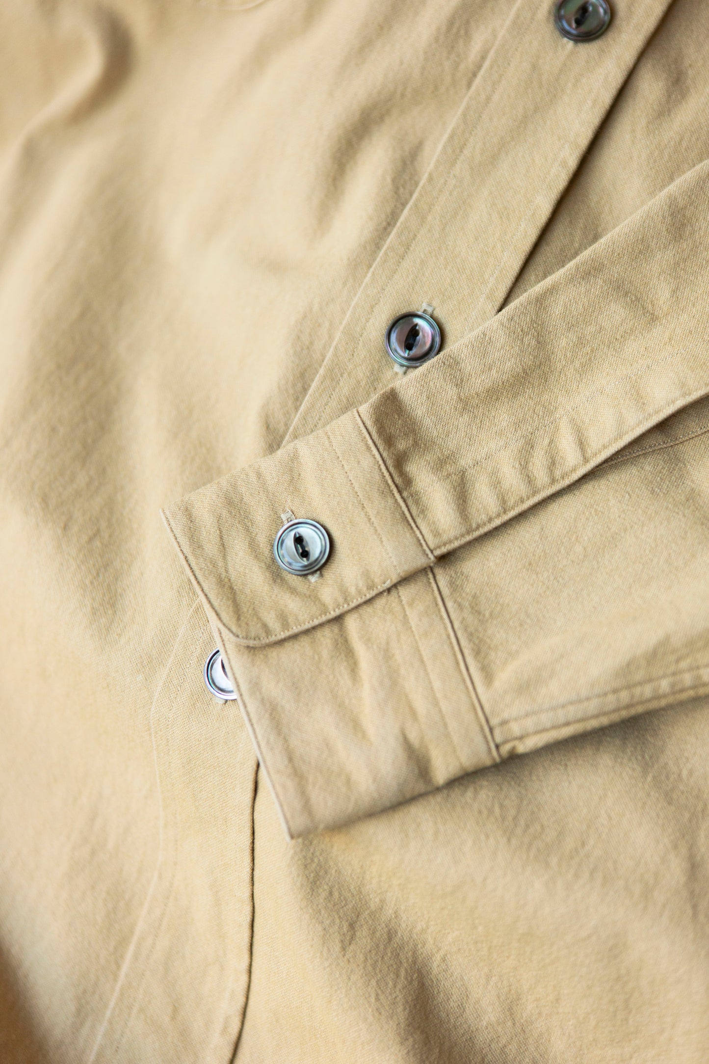 Chemise militaire