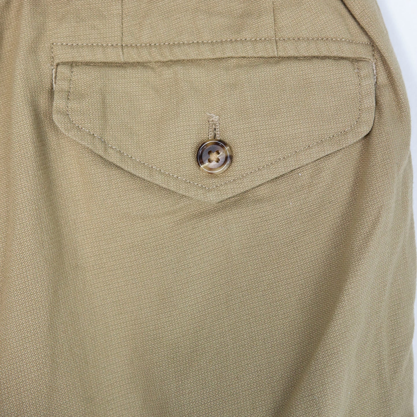 Pantalon avec pâtes de serrage